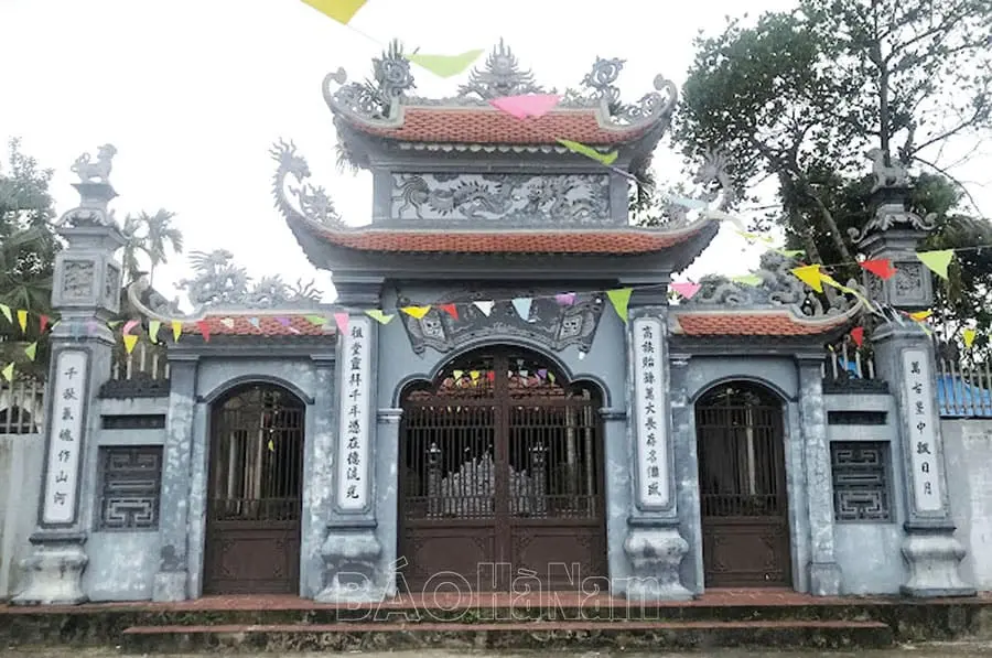 Hình ảnh cổng tam quan Từ Đường Lương Quận Công Trần Như Lân