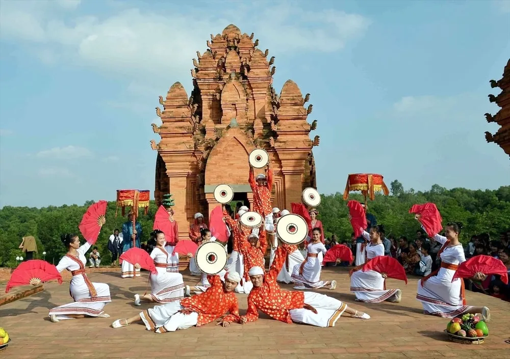 Tiết mục văn nghệ đặc sắc tại Lễ hội Katê