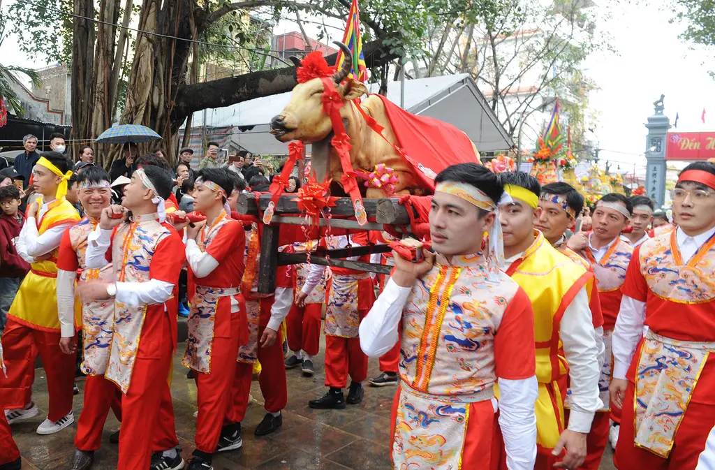 Lễ vật tế thần trong Lễ hội Thổ Hà.