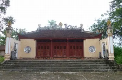 Cận cảnh Đình Dĩnh Thép