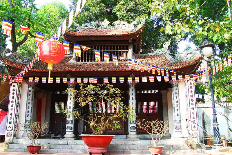 Chùa Chân Tiên mang nét kiến trúc đặc trưng của thời Trần