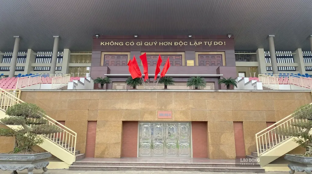 Hình ảnh di tích Lễ Đài Sân Vận Động Yên Bái