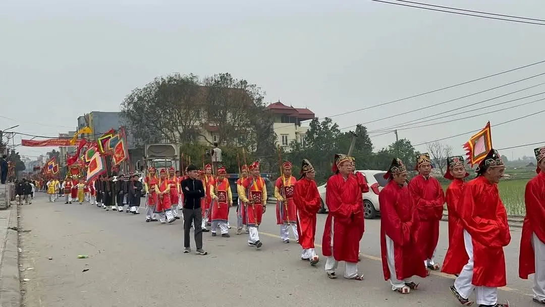 Đoàn rước tại Lễ hội Tam Tảo