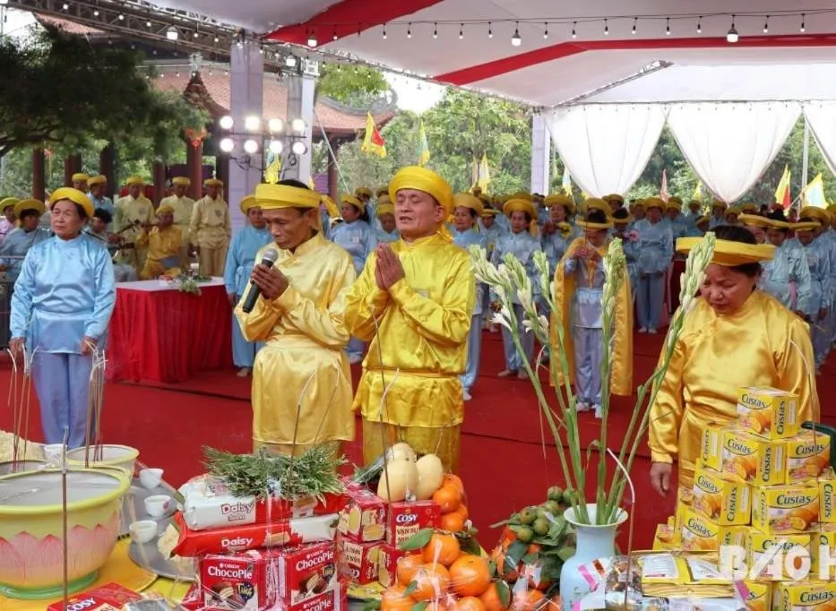 Lễ tế tại Lễ hội đền Long Động