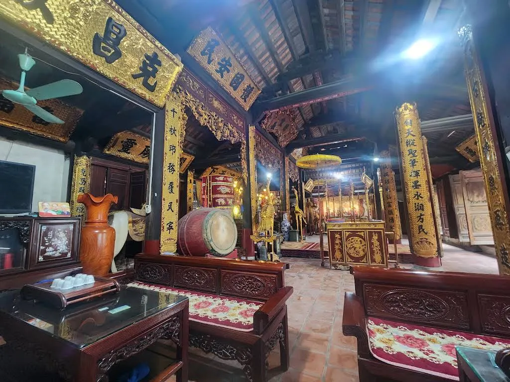 Không gian cảnh quan bên trong di tích Đình Tứ Kỳ