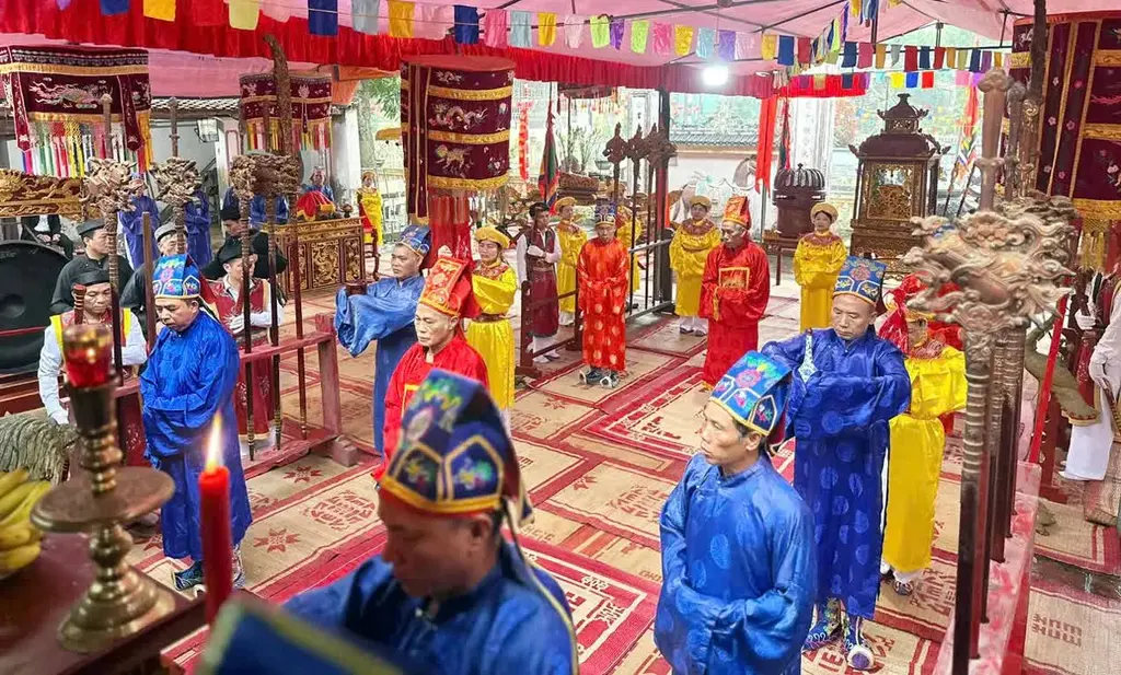 Lễ tế tại Hội đình Trinh Lương
