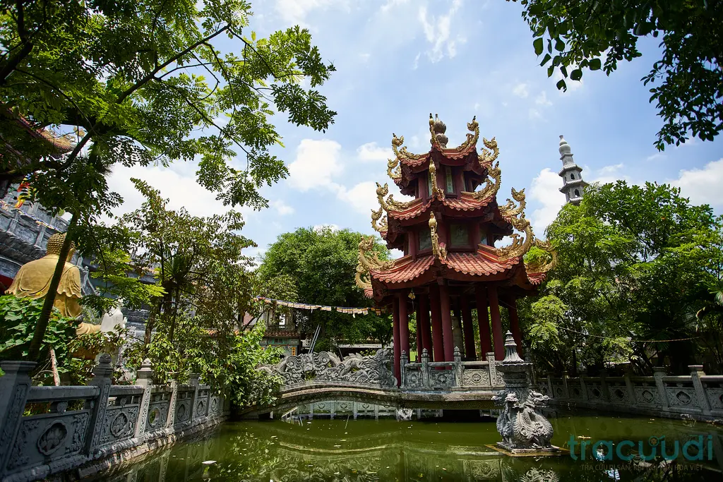 Không gian cảnh quan di tích Chùa Thánh Quang