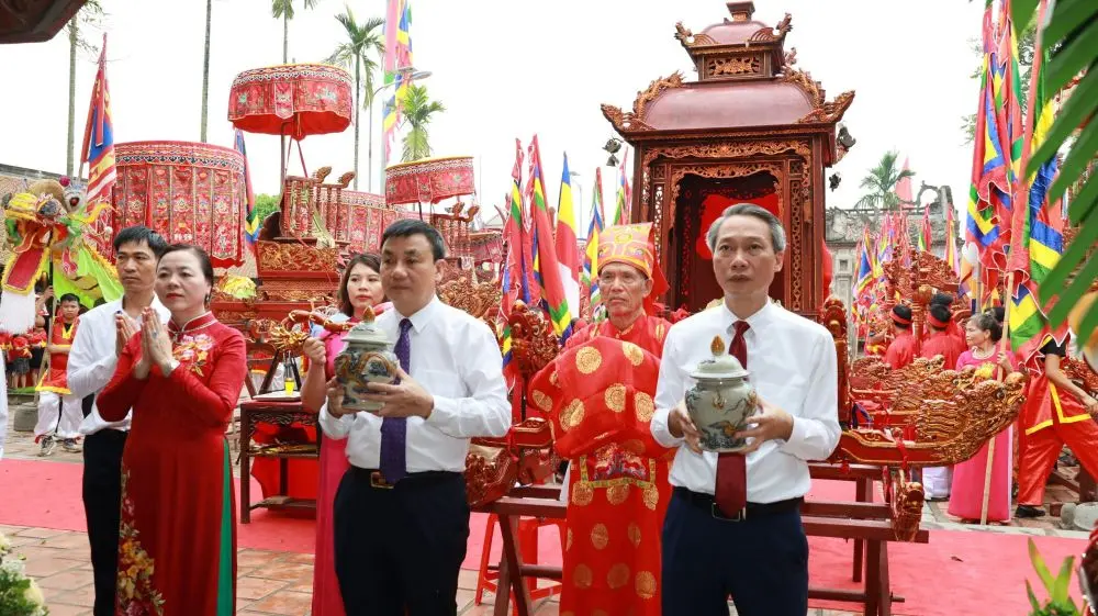 Nghi lễ tại Lễ hội Đền Thánh Nguyễn