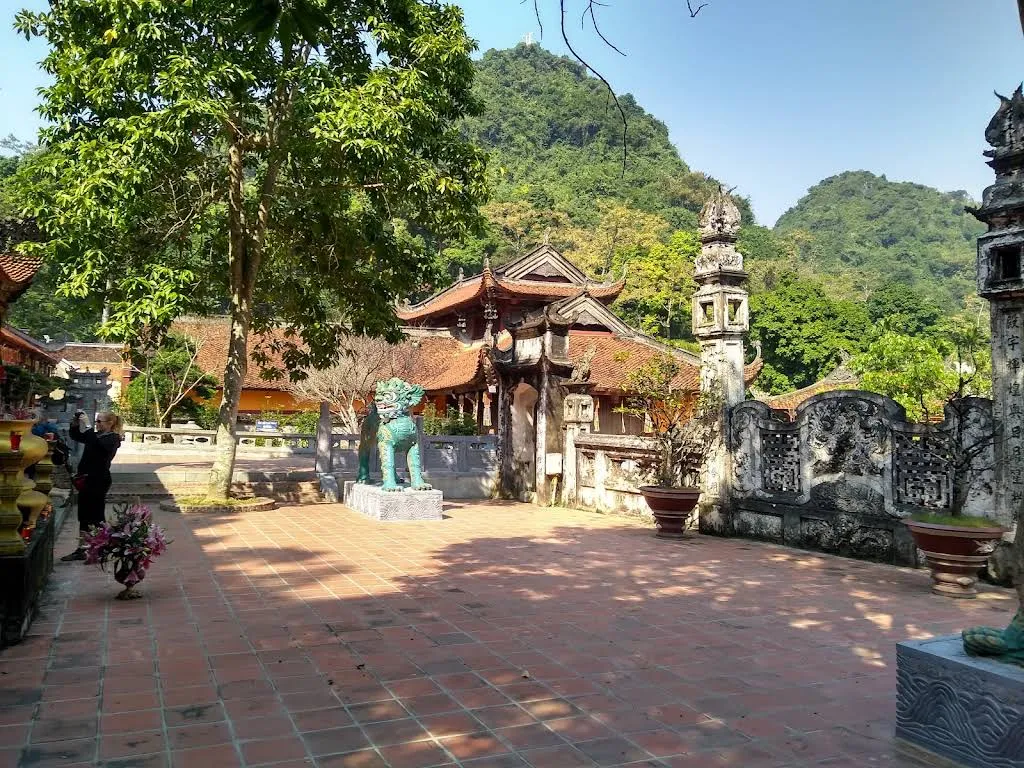 Cảnh quan Chùa Thiên Trù