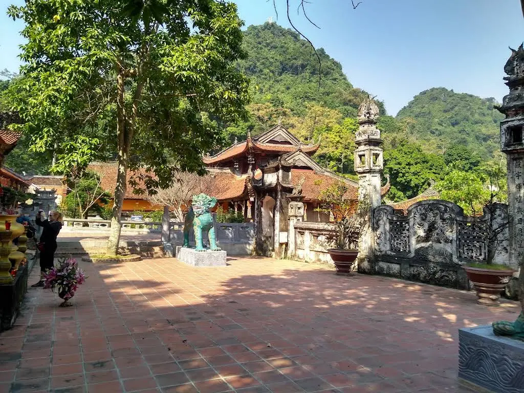 Cảnh quan Chùa Thiên Trù