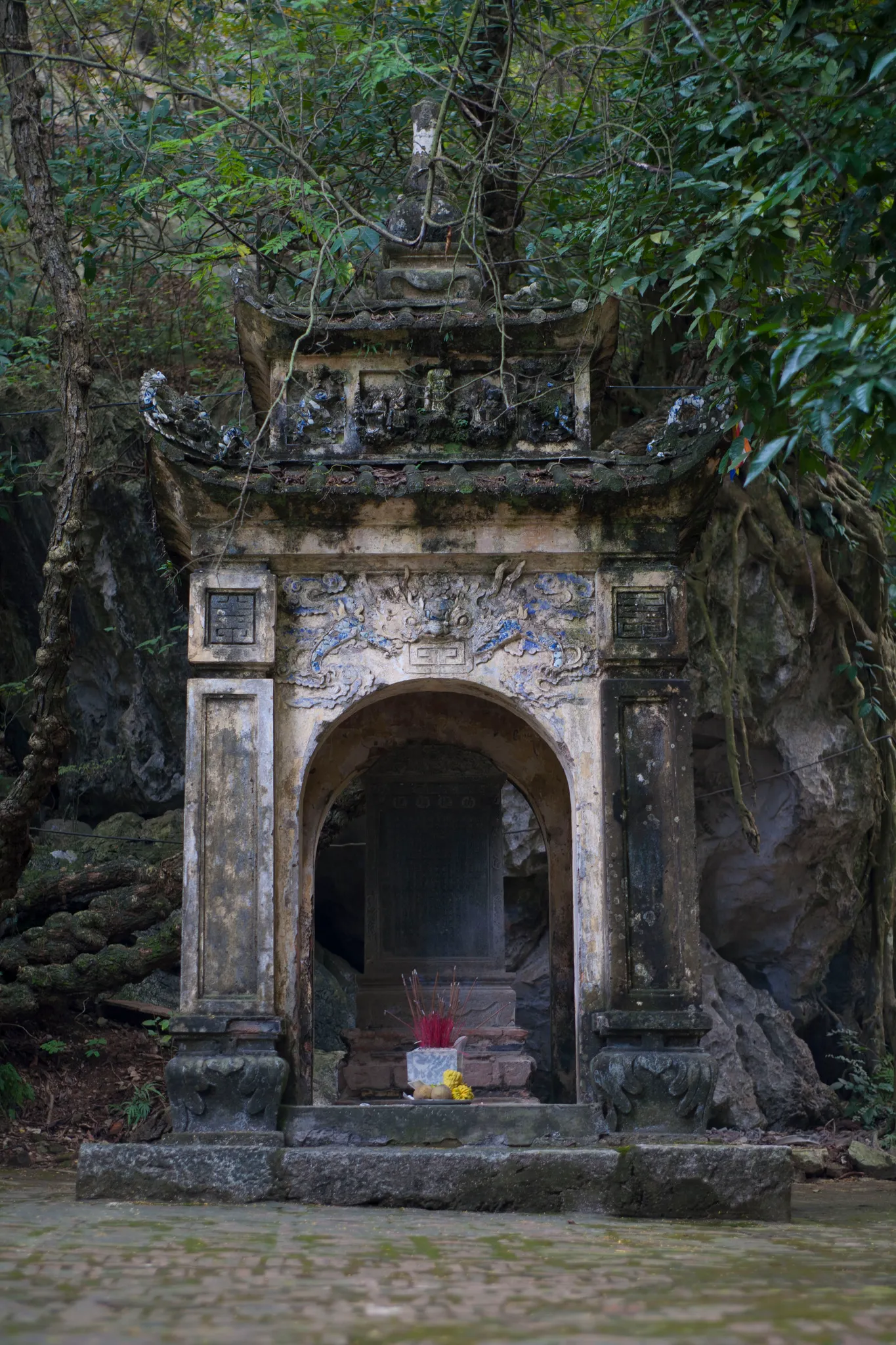 Không gian cảnh quan di tích Chùa Trầm