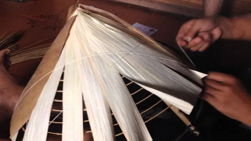 Công đoạn xếp lá