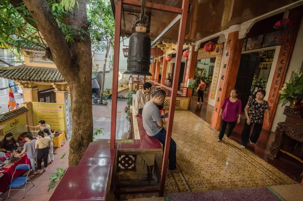 Cảnh quan bên trong di tích chùa Ngũ Xã