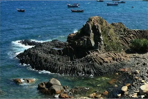 Cảnh quan Gành Đá Đĩa