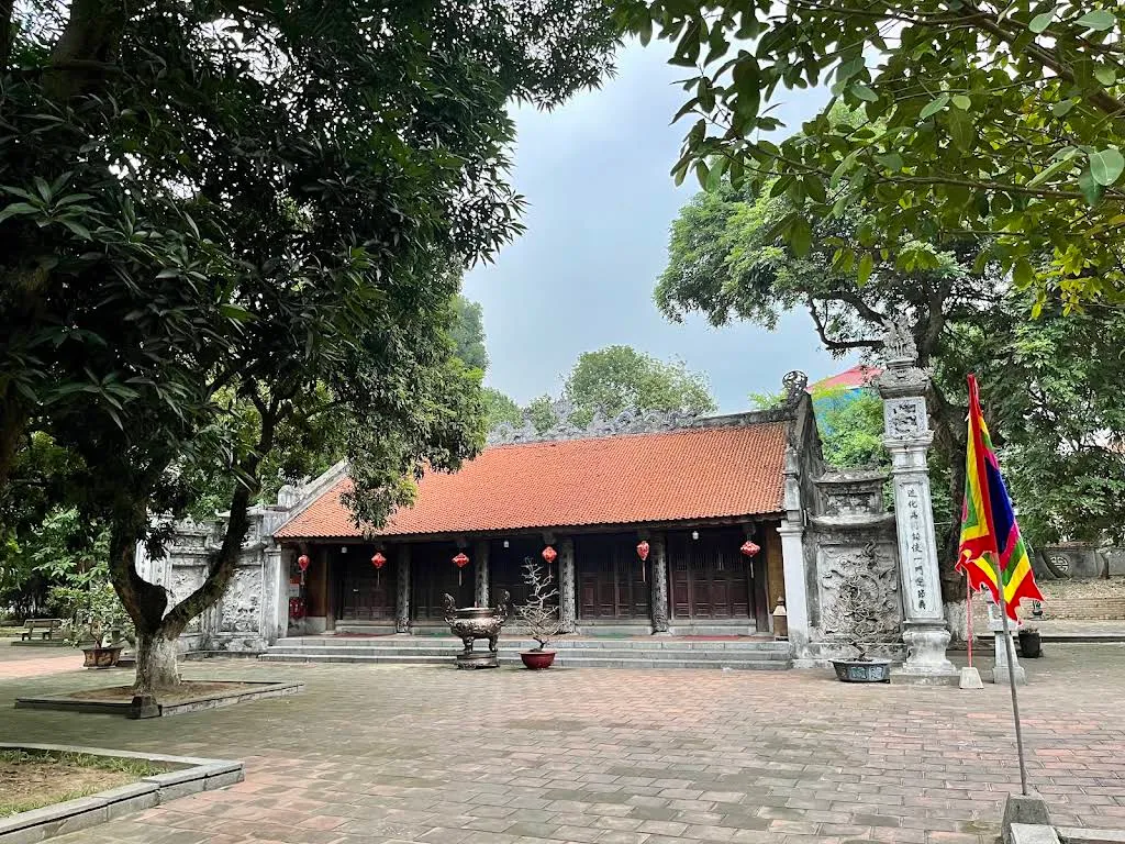 Không gian cảnh quan Đền Hai Bà Trưng