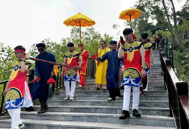 Lễ rước nước tại Lễ hội Chùa Kim Phong – Núi Thần Đinh
