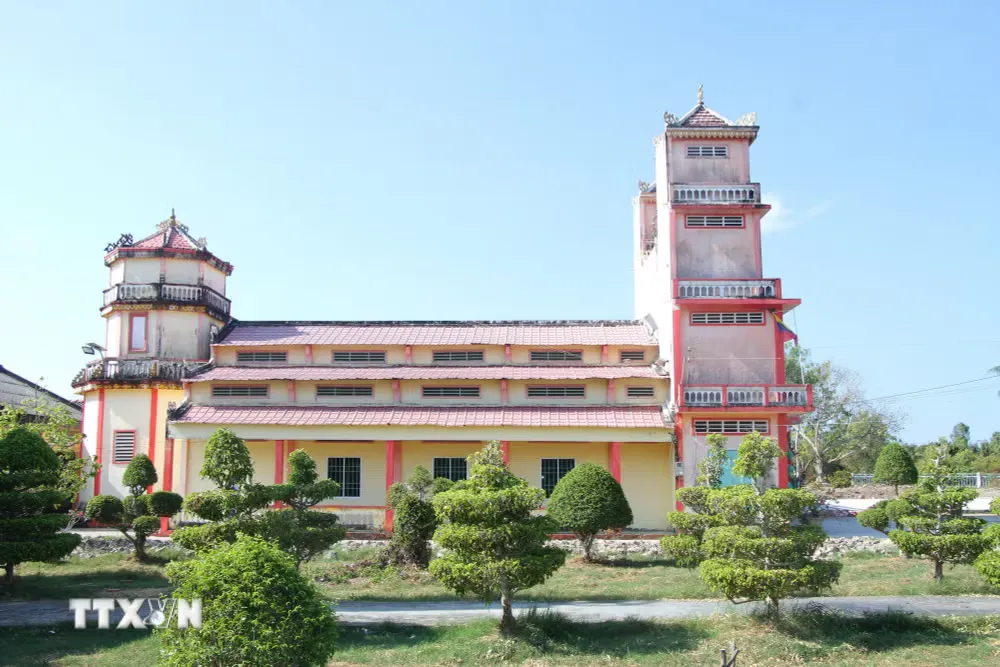 Tòa thánh Ngọc Minh tại Di tích Giồng Bốm
