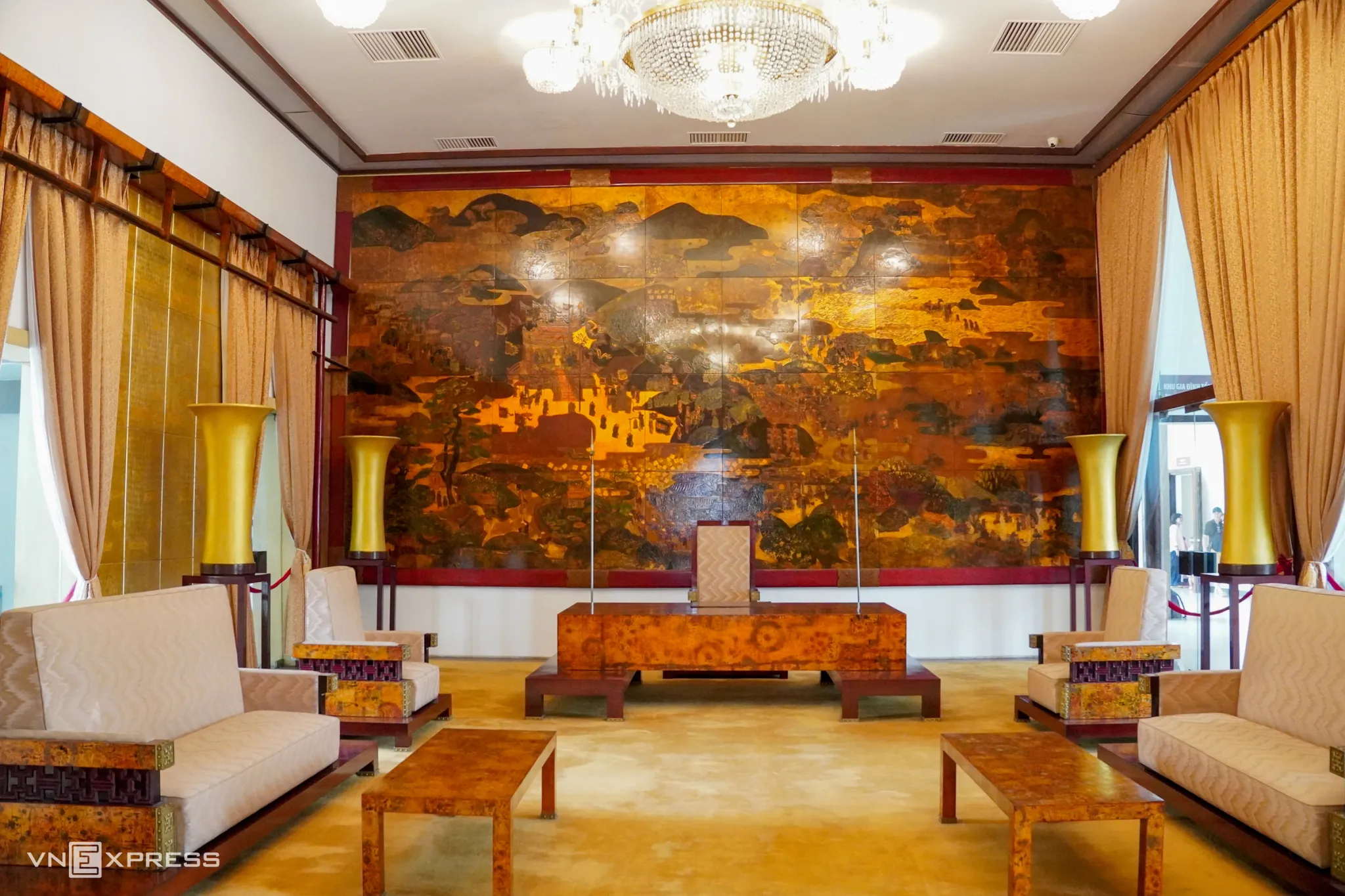 Phòng trình quốc thư tại Dinh Độc Lập