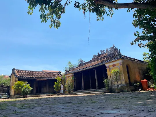 Cảnh quan khu di tích Đình Xuân Mỹ