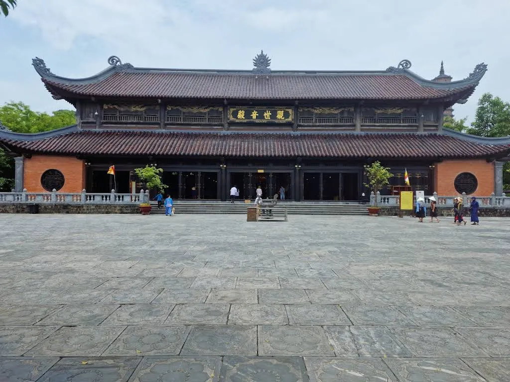 Cảnh quan Chùa Bái Đính