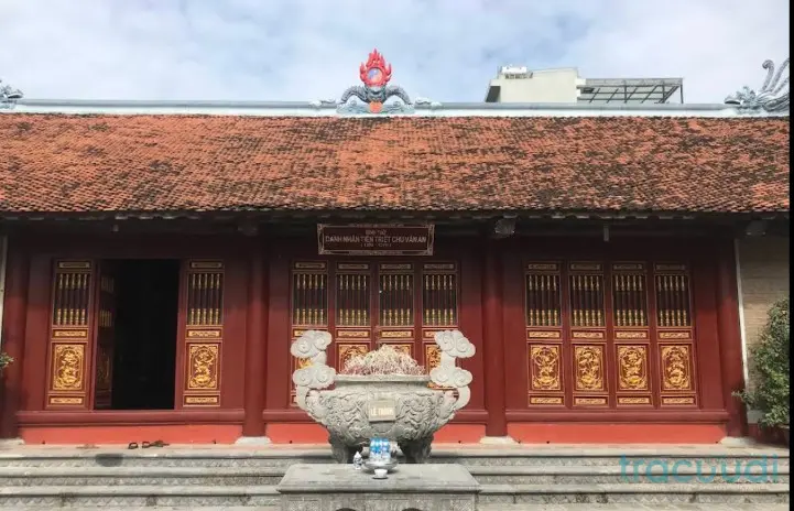 Đình thờ Đình Nội