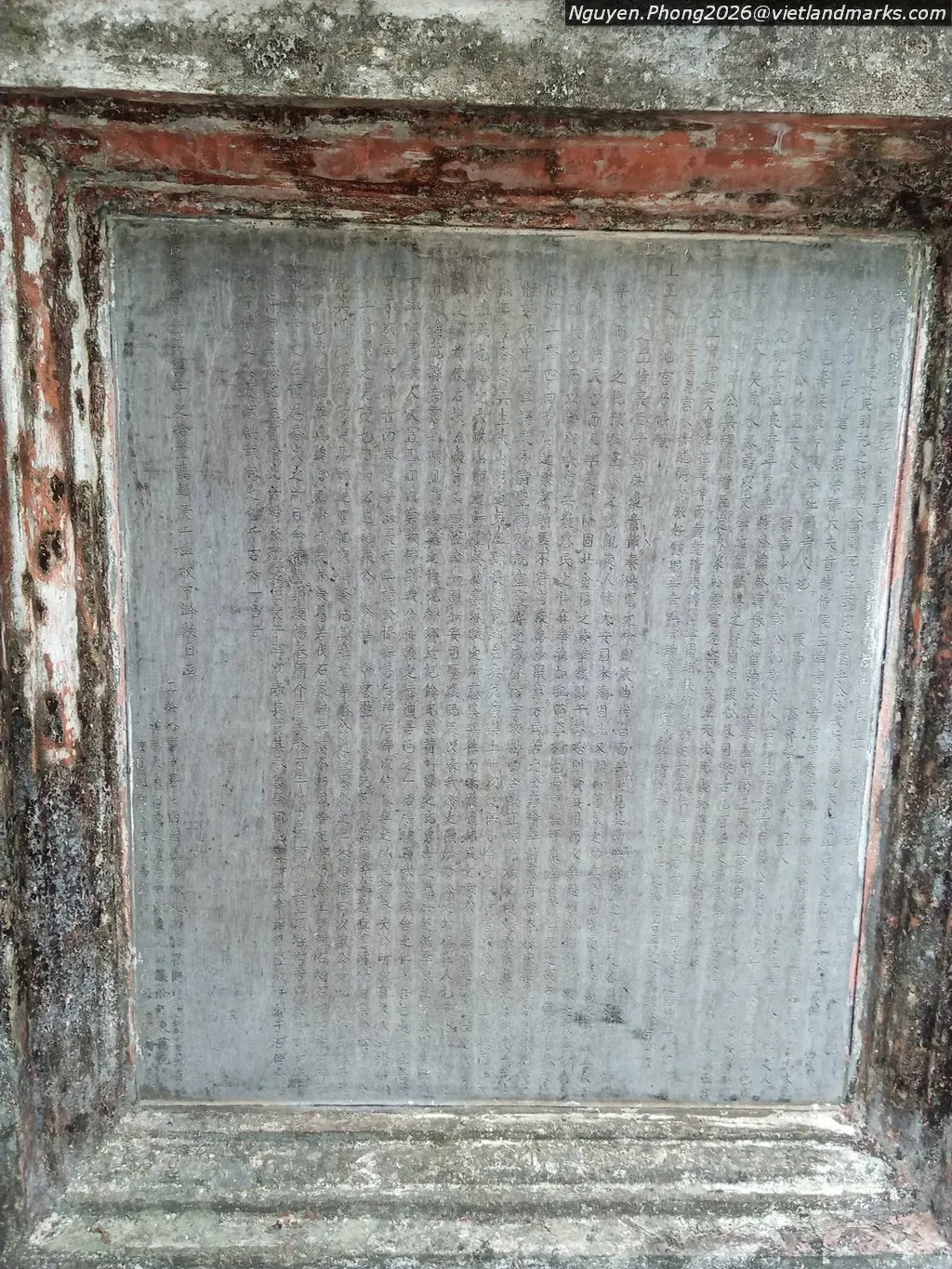 Bia đá tại Từ Vũ Đoàn Tướng Công