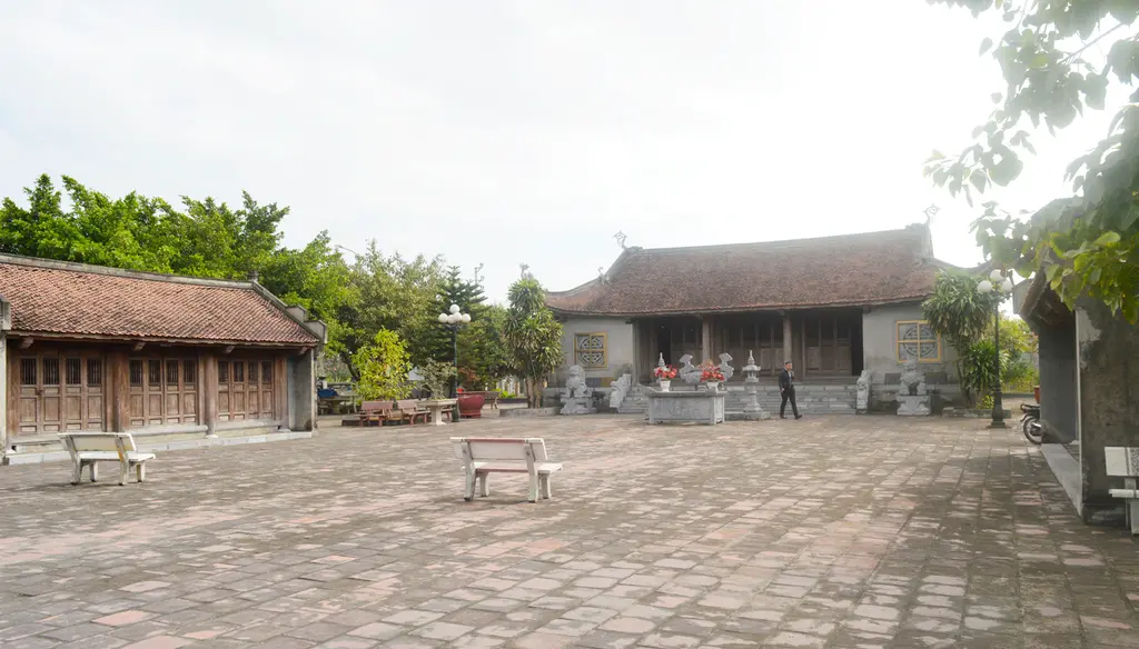 Đình Đền Công tại khu di tich chiến thắng Bạch Đằng