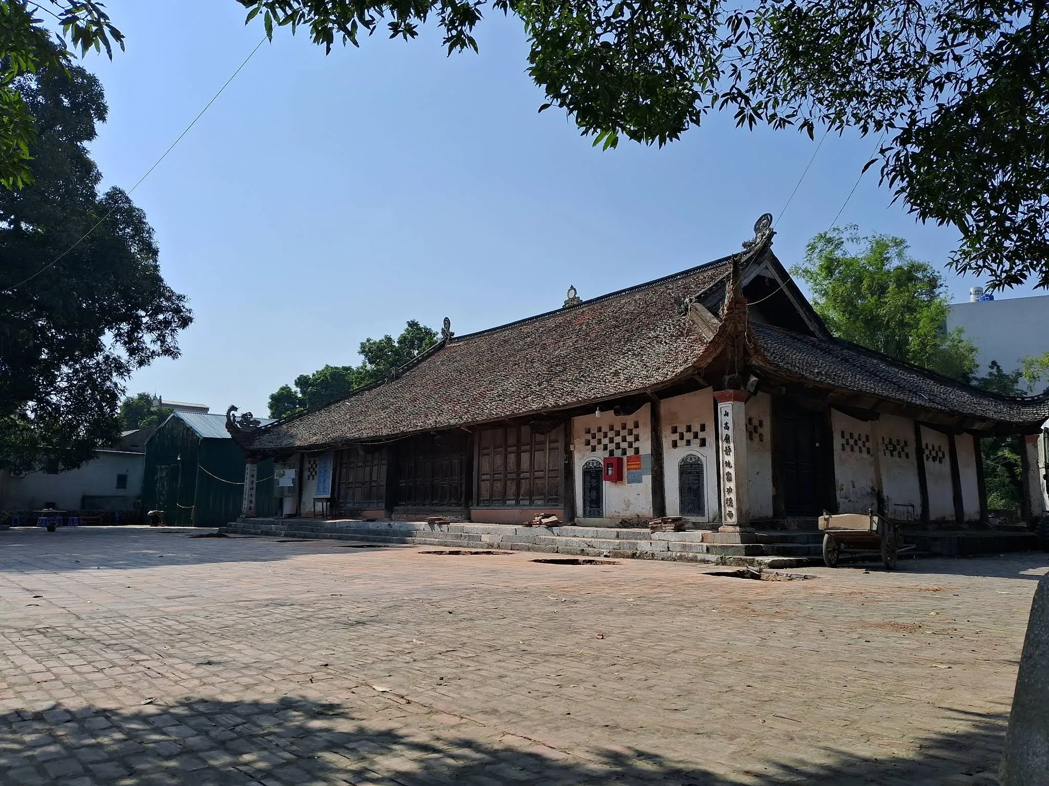 Không gian cảnh quan di tích Đình Ninh Sơn