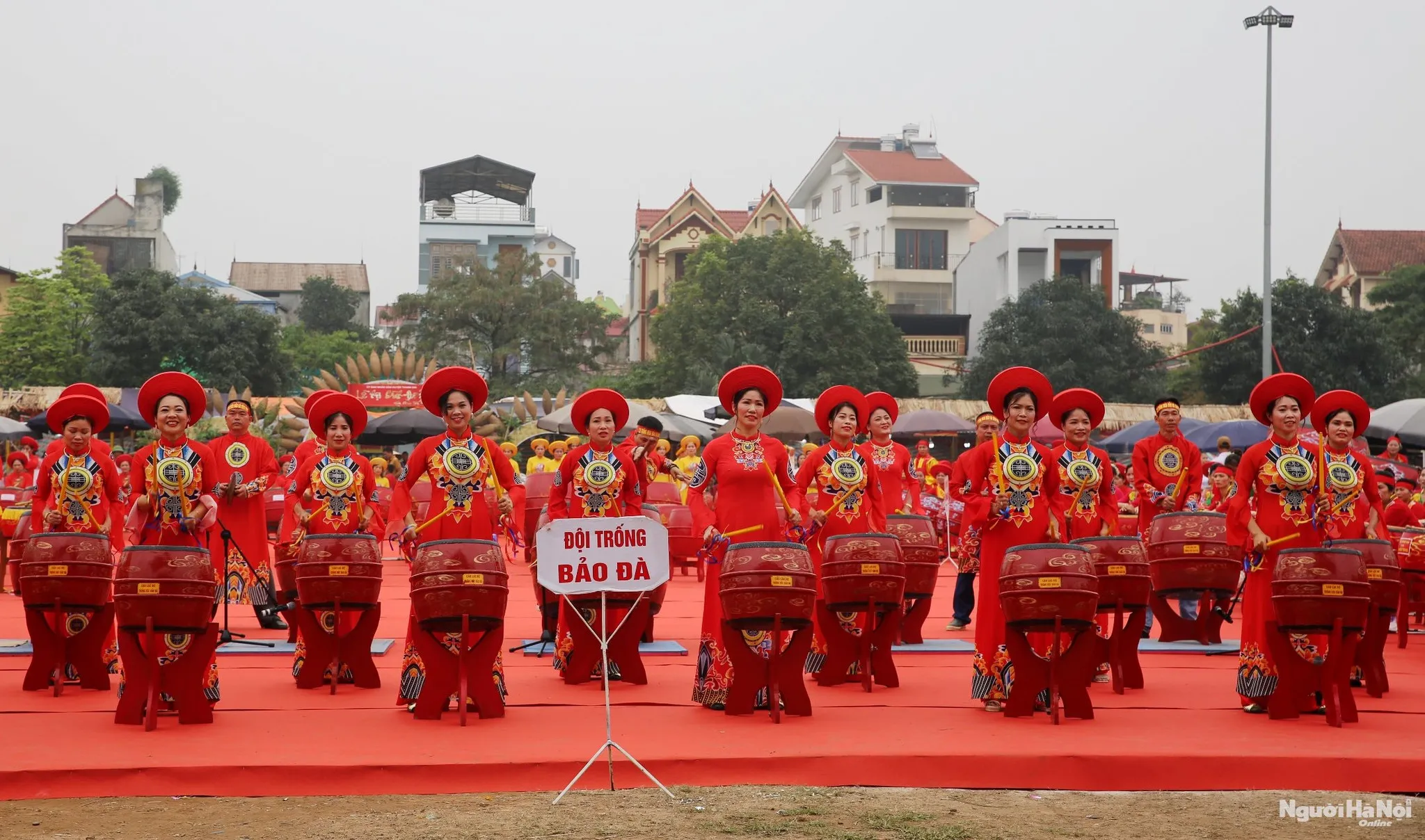1 trong 14 đội trống tại Hội Bình Đà