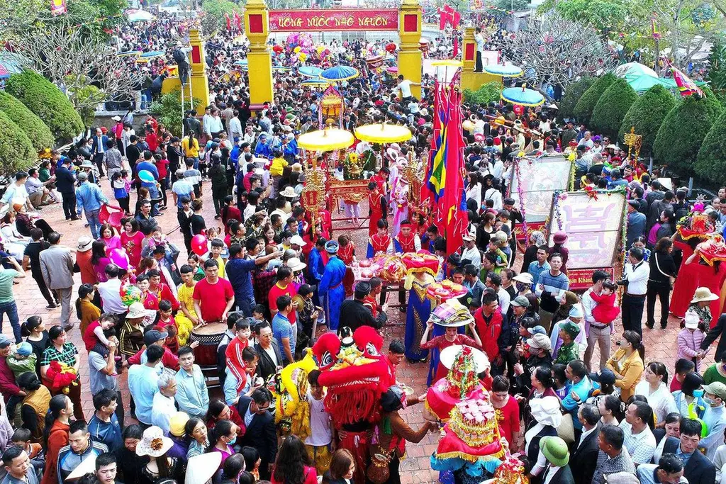 Quang cảnh Lễ hội Tiên Công
