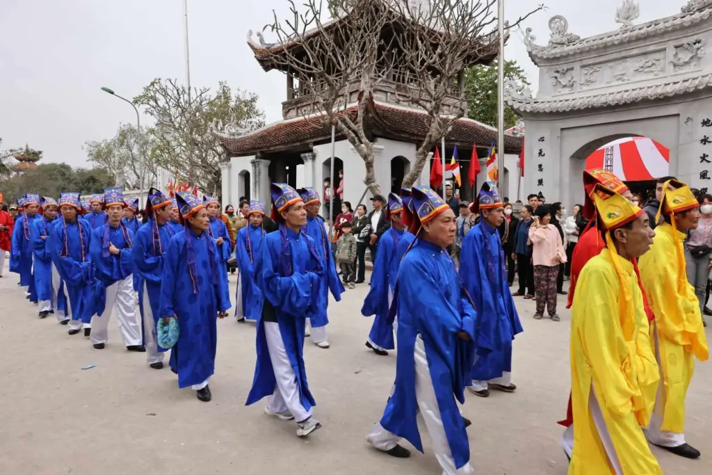 Đoàn rước Hội chùa Đậu