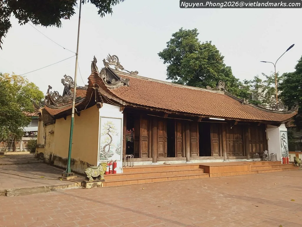 Cảnh quan Đền Giang Xá
