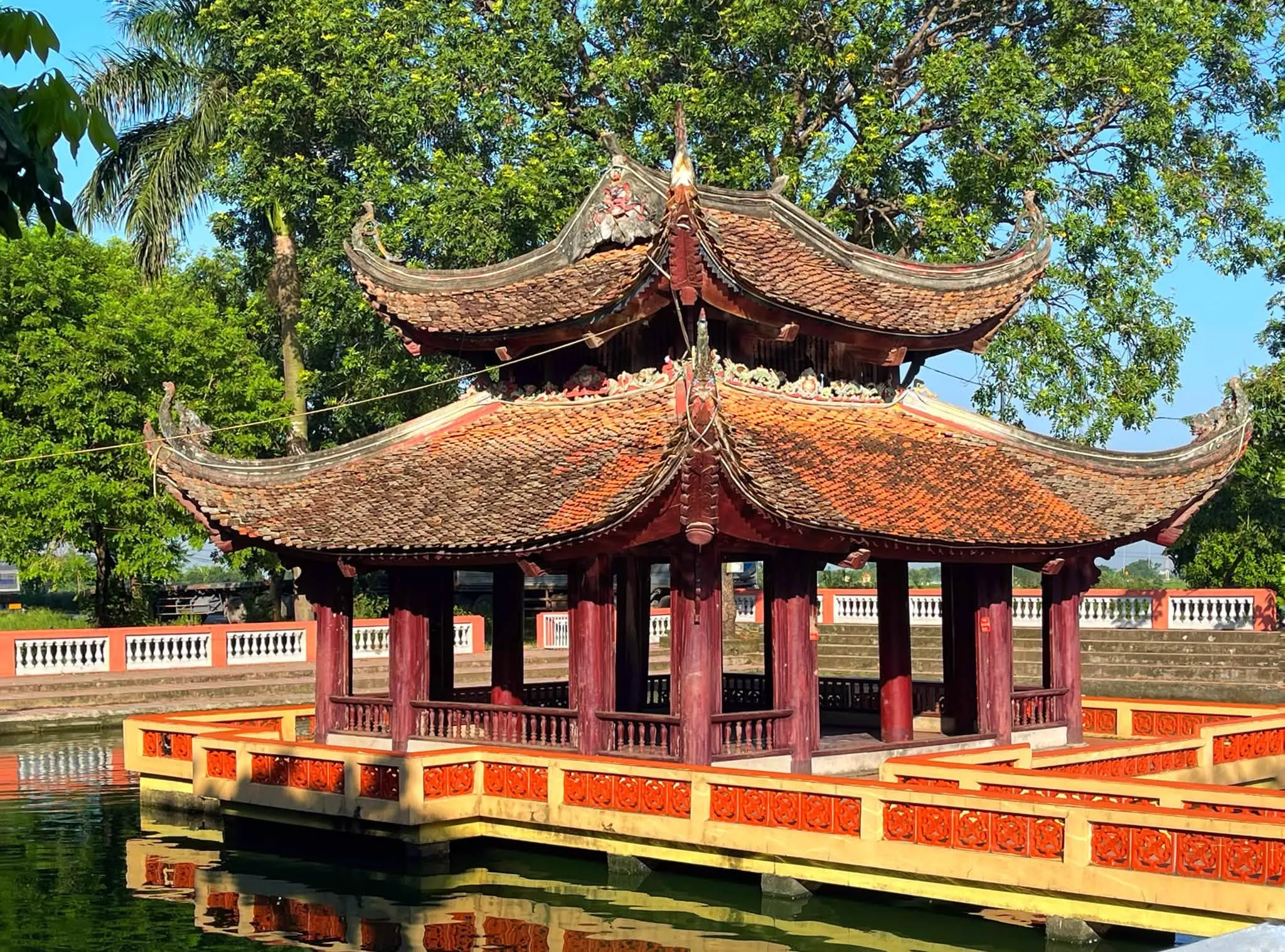 Kiến trúc thuỷ đình ở đình Tam Tảo