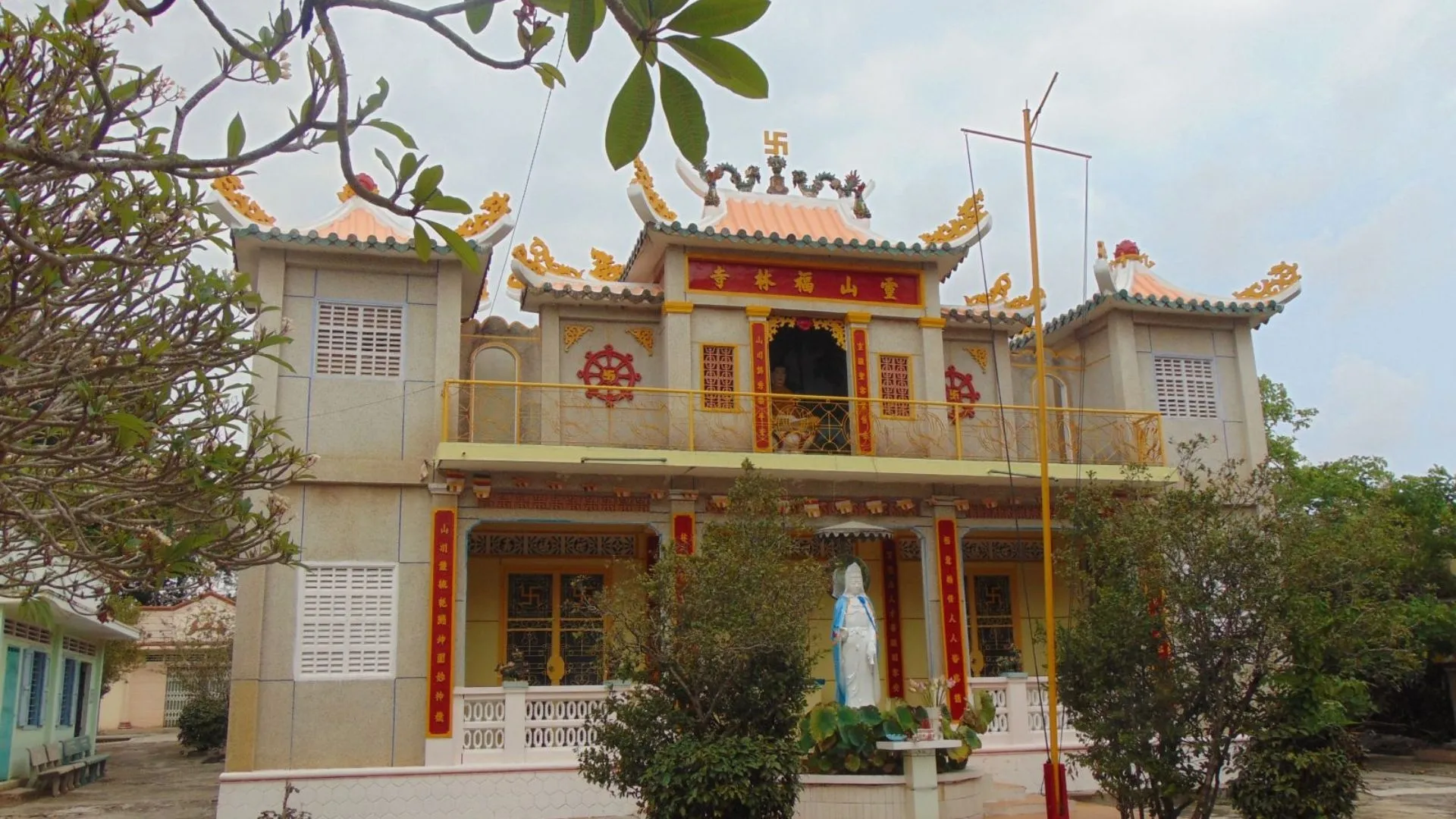 Cảnh quan Chùa Phước Lâm