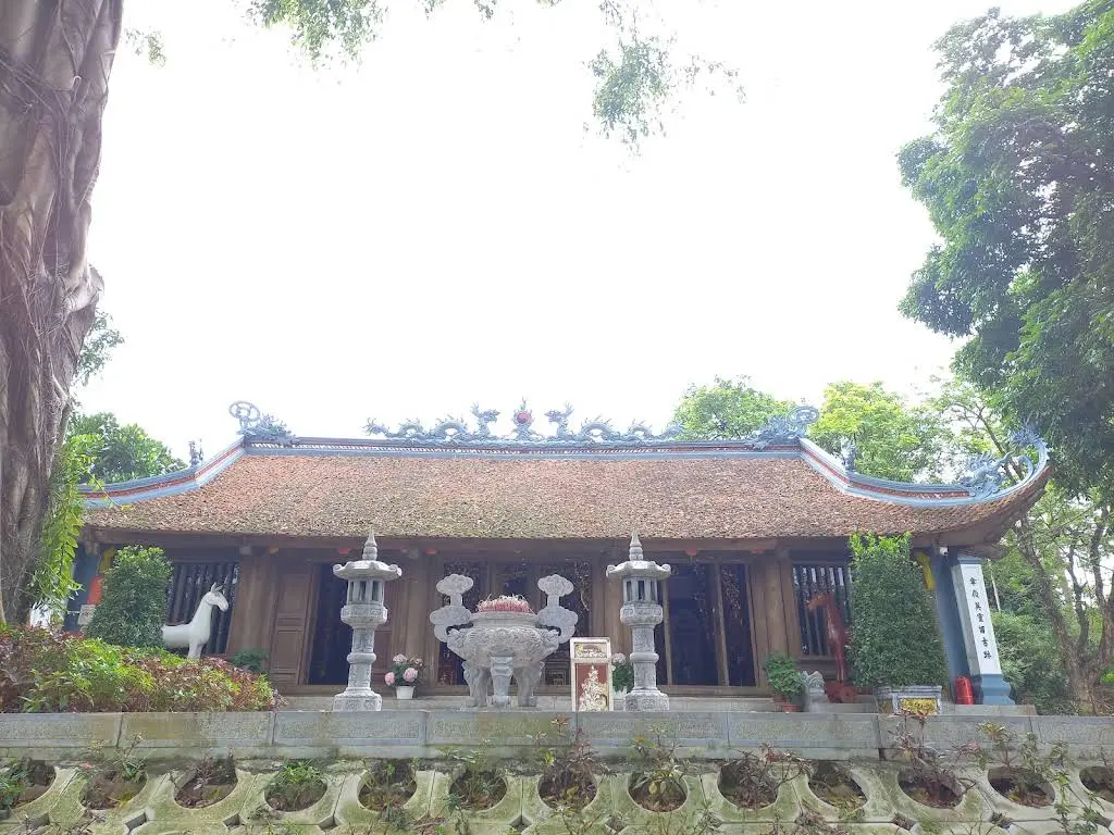 Cảnh quan di tích Đền Hạ