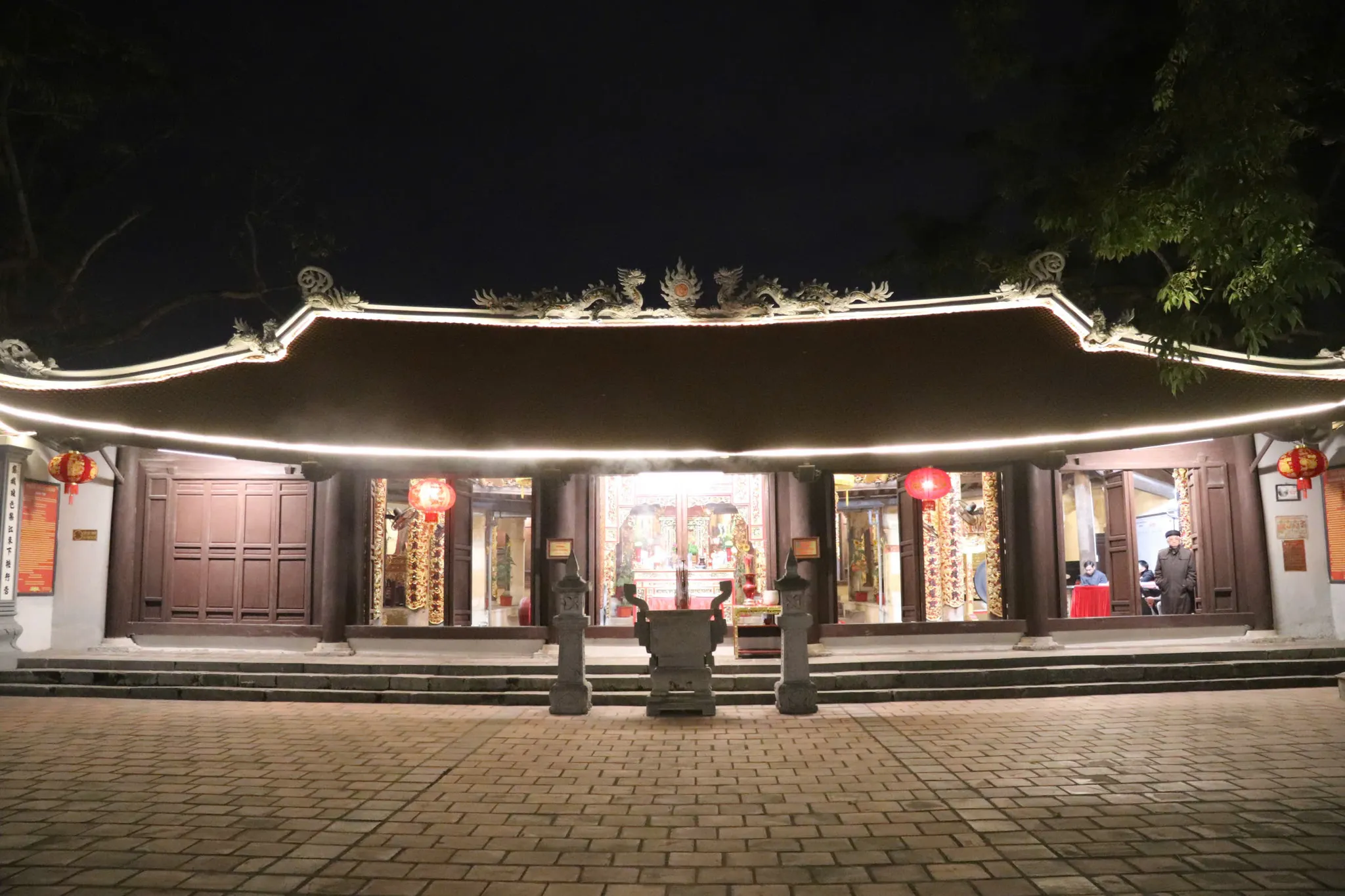 Từ Lương Xâm về đêm