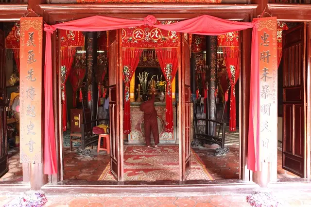 Không gian tại Đền thờ Mạc Cửu