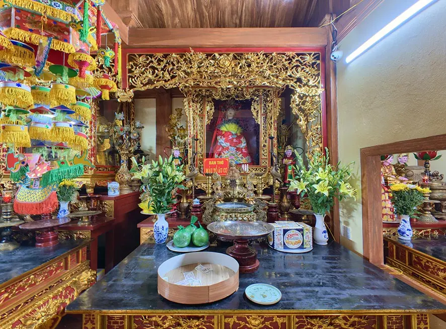 Hình ảnh bên trong chùa Quần Thể Chùa Tiên