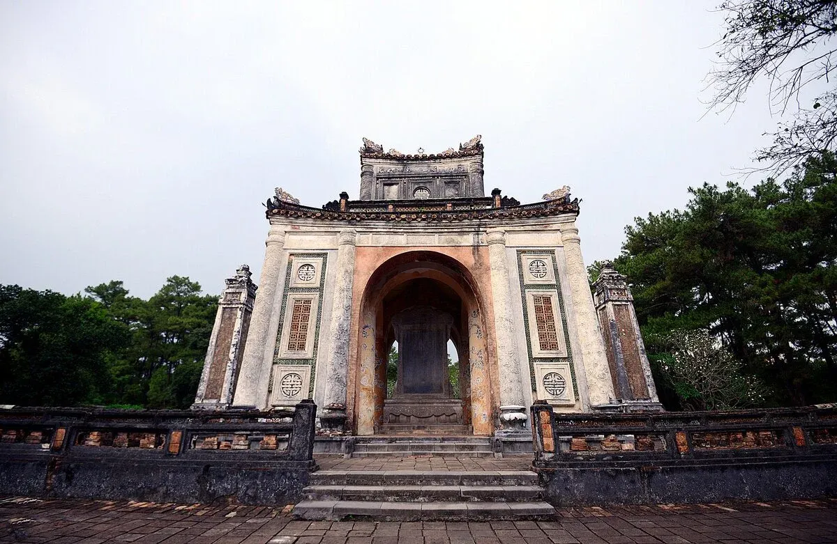 Khu vực Bi Đình tại Lăng Tự Đức