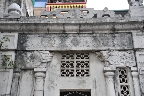 Chất liệu đá cẩm thạch tại Lăng Hoàng Cao Khải