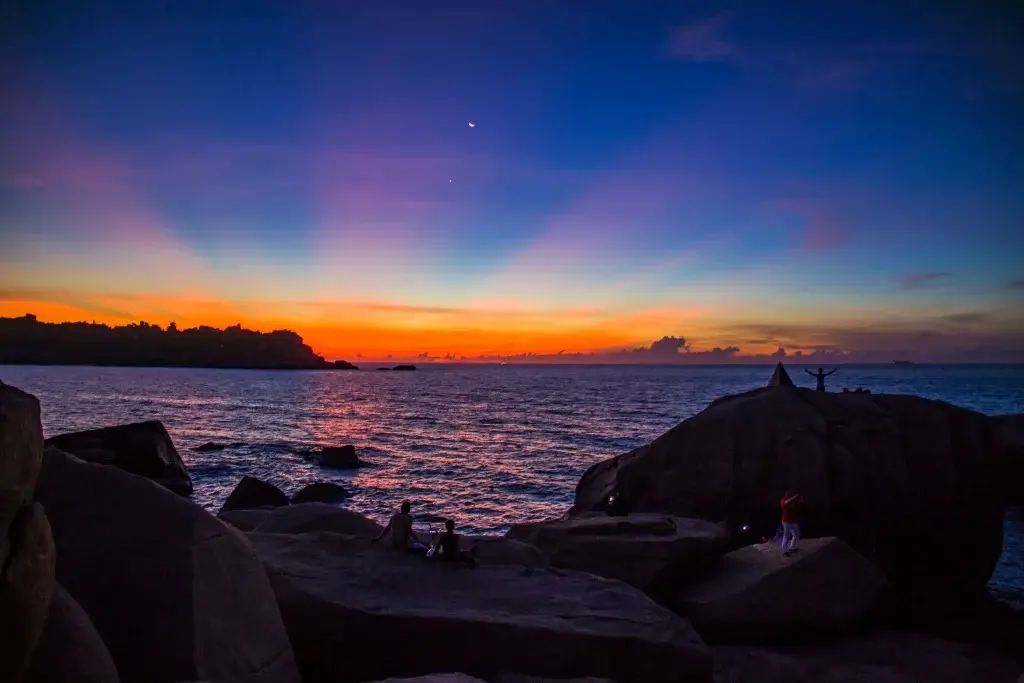 Bình minh tại Mũi Đôi