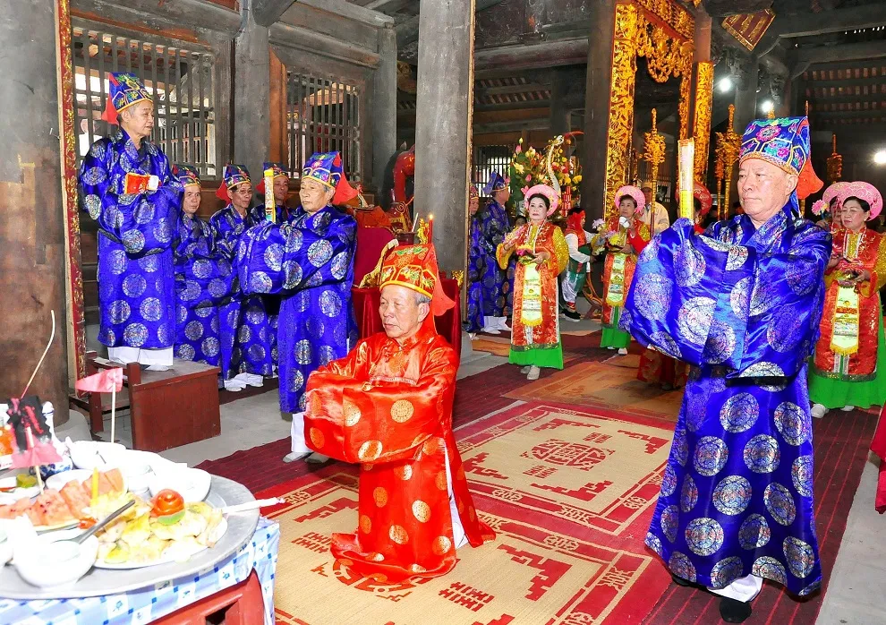 Tế lễ tại Lễ hội đình Dư Hàng