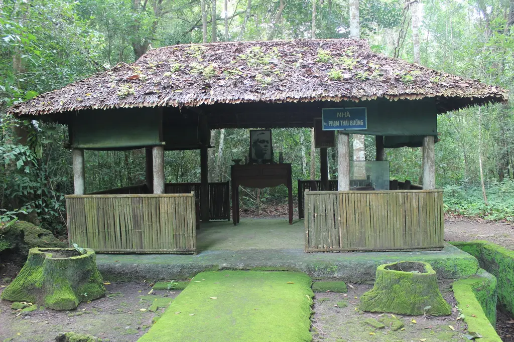 Nhà Đồng chí Phạm Thái Bường