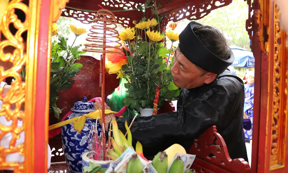 Nghi lễ tại Lễ hội Đền Vua Bà