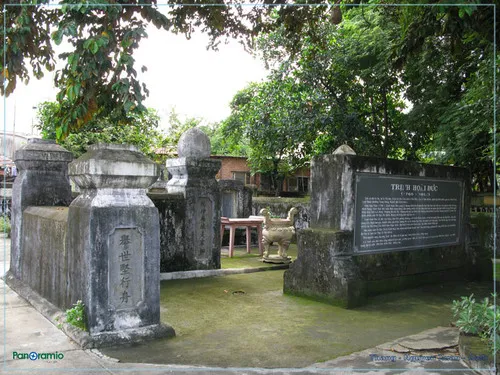 Cảnh quan Mộ Trịnh Hoài Đức