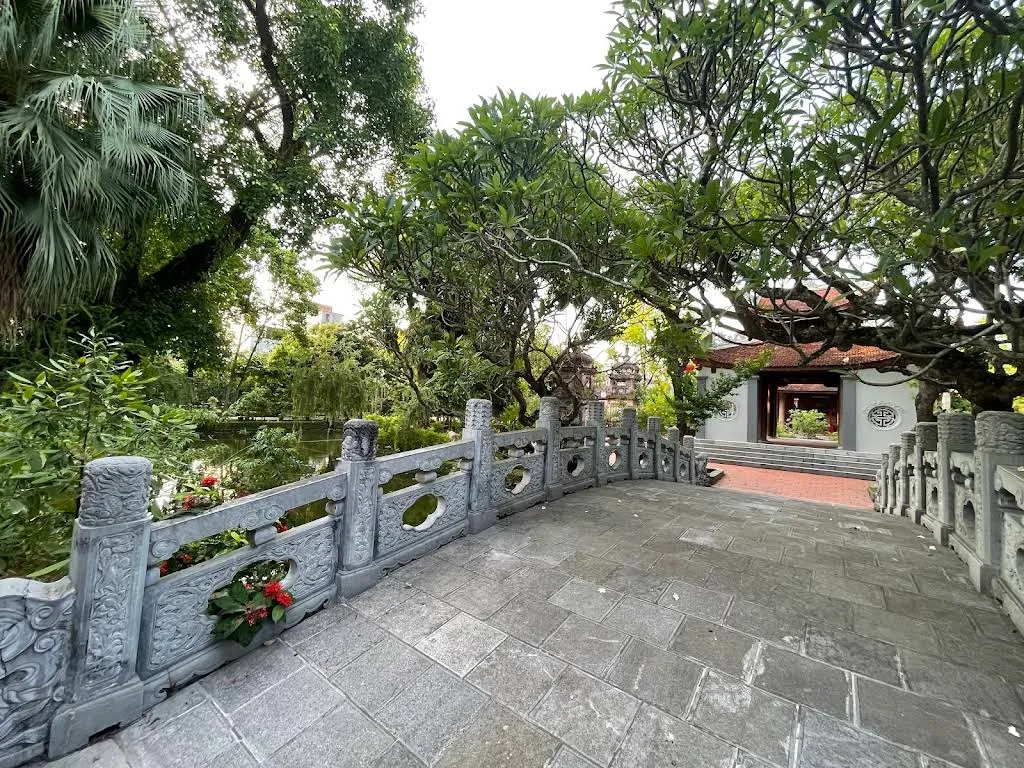 Không gian cảnh quan Chùa Tư Khánh (Chùa Vẽ)