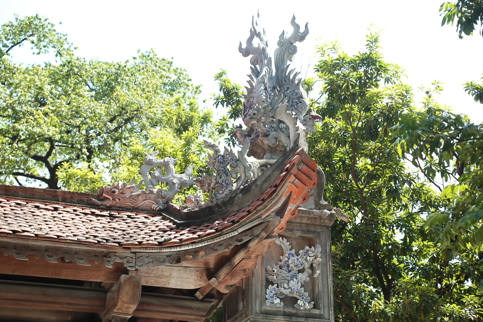 Họa tiết đầu đao mái Chùa Lưu Bái (Kiều Mai)