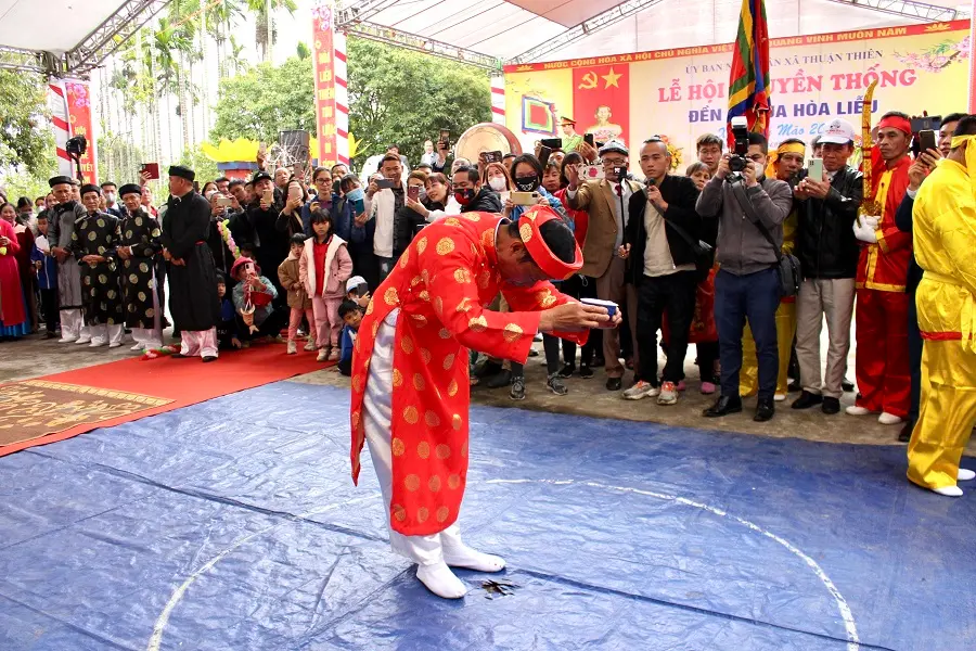 Nghi lễ trong Lễ hội Minh Thề
