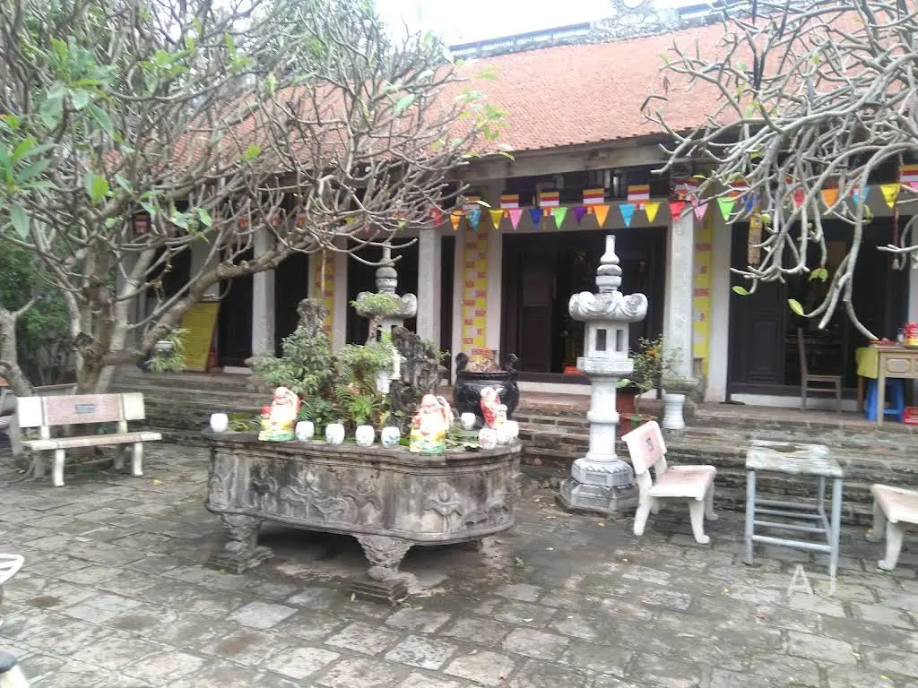 Không gian cảnh quan di tích Chùa Bát Tràng (Kim Trúc Tự)