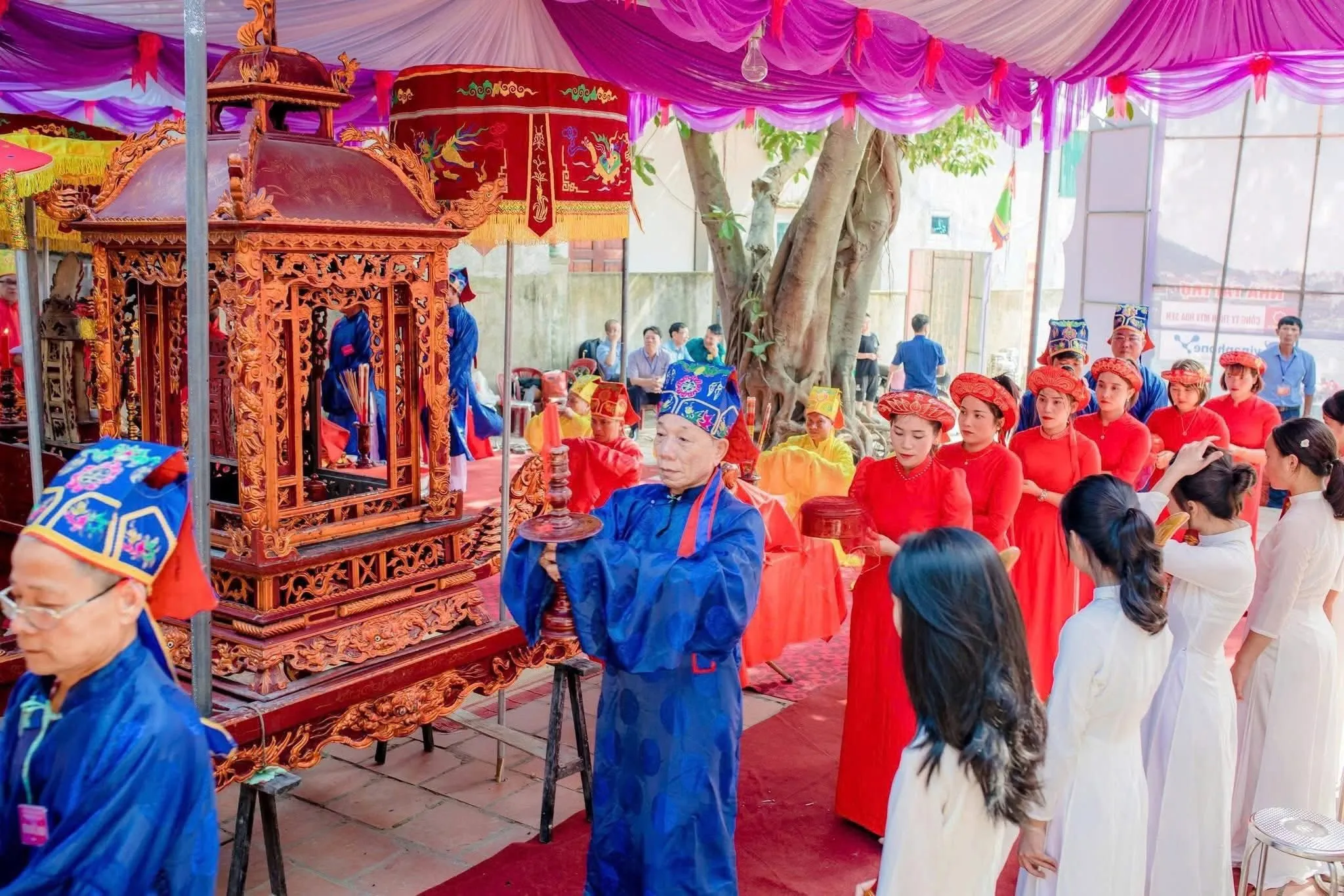 Lễ tế tại Lễ hội Đền Hạ